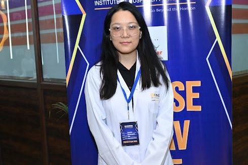 Student at Finesse event